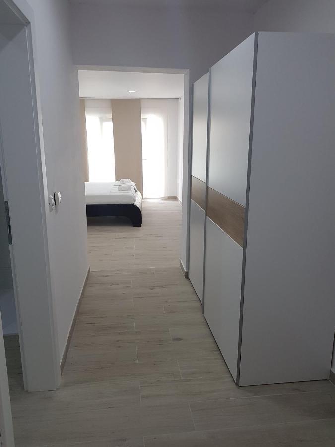 Rooms Lanterna Metajna Exteriör bild